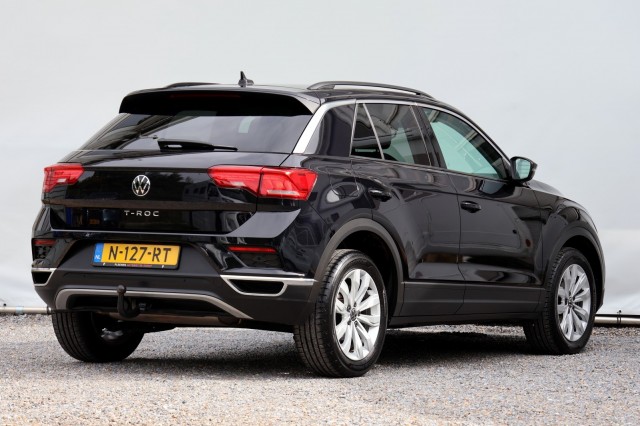 VOLKSWAGEN T-ROC 1.0 TSI Style - 110 pk **Active info / Trekhaak / Navi / ACC, Autobedrijf Ploemen Meerssen BV, Meerssen