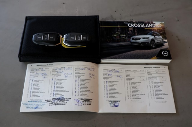 OPEL CROSSLAND X 1.2 Turbo Innovation - 110 pk **Trekhaak / Led / Carplay / Navi, Autobedrijf Ploemen Meerssen BV, Meerssen