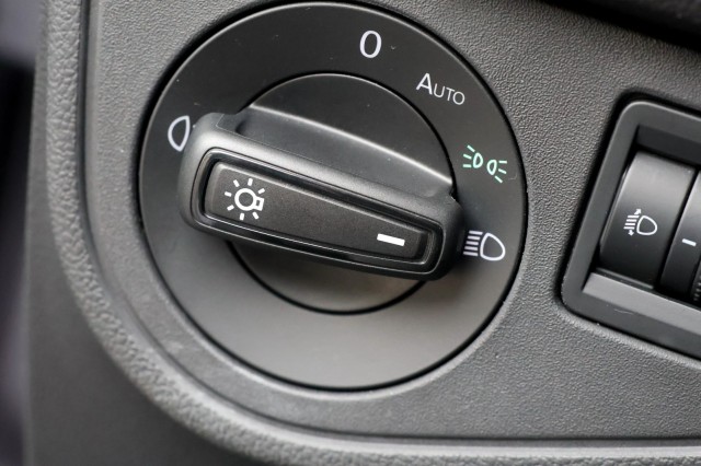 VOLKSWAGEN POLO 1.0 TSI DSG Move - 95 pk **Camera / Navi / Carplay / Climate, Autobedrijf Ploemen Meerssen BV, Meerssen