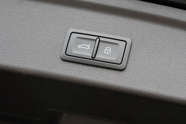 AUDI A3 Sportback 45 TFSIe S-Line - 245 pk , Autobedrijf Ploemen Meerssen BV, Meerssen