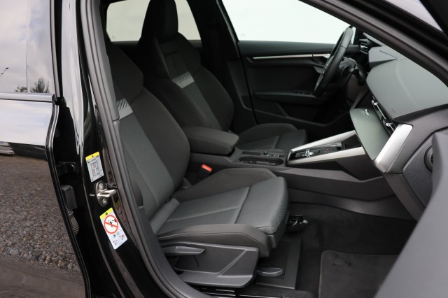AUDI A3 Sportback 45 TFSIe S-Line - 245 pk , Autobedrijf Ploemen Meerssen BV, Meerssen