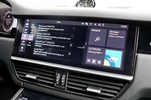 PORSCHE CAYENNE 3.0 E-Hybrid - 462 pk **Sport Chrono Plus / Pano / BOSE, Autobedrijf Ploemen Meerssen BV, Meerssen