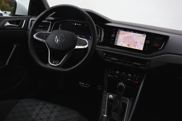 VOLKSWAGEN TAIGO 1.0 TSI R-Line Business - 110 pk **Pano / IQ Light / ACC / Keyless, Autobedrijf Ploemen Meerssen BV, Meerssen