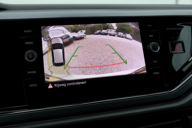 VOLKSWAGEN TAIGO 1.0 TSI R-Line Business - 110 pk **Pano / IQ Light / ACC / Keyless, Autobedrijf Ploemen Meerssen BV, Meerssen