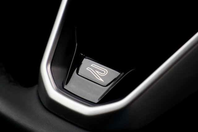 VOLKSWAGEN TAIGO 1.0 TSI R-Line Business - 110 pk **Pano / IQ Light / ACC / Keyless, Autobedrijf Ploemen Meerssen BV, Meerssen