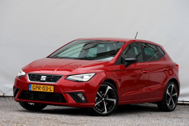 SEAT IBIZA 1.0 EcoTSI FR Business Connect - 110 pk, Autobedrijf Ploemen Meerssen BV, Meerssen