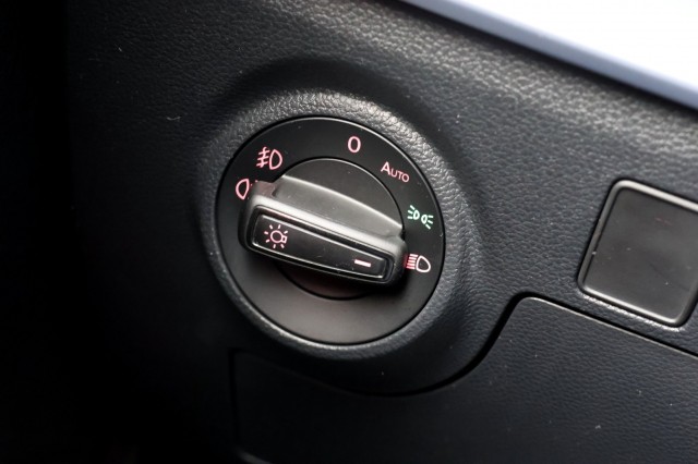 SEAT IBIZA 1.0 EcoTSI FR Business Connect - 110 pk, Autobedrijf Ploemen Meerssen BV, Meerssen