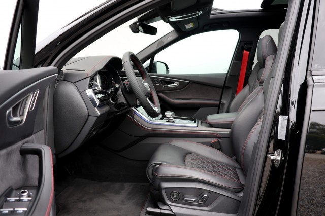 AUDI Q7 60 TFSIe Quattro Pro Line S Competition - 456 pk, Autobedrijf Ploemen Meerssen BV, Meerssen