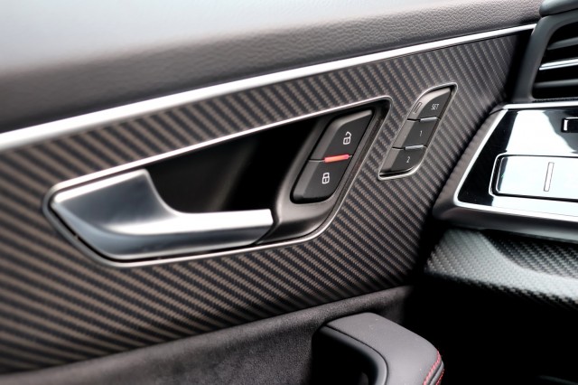 AUDI Q7 60 TFSIe Quattro Pro Line S Competition - 456 pk, Autobedrijf Ploemen Meerssen BV, Meerssen