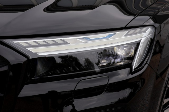 AUDI Q7 60 TFSIe Quattro Pro Line S Competition - 456 pk, Autobedrijf Ploemen Meerssen BV, Meerssen