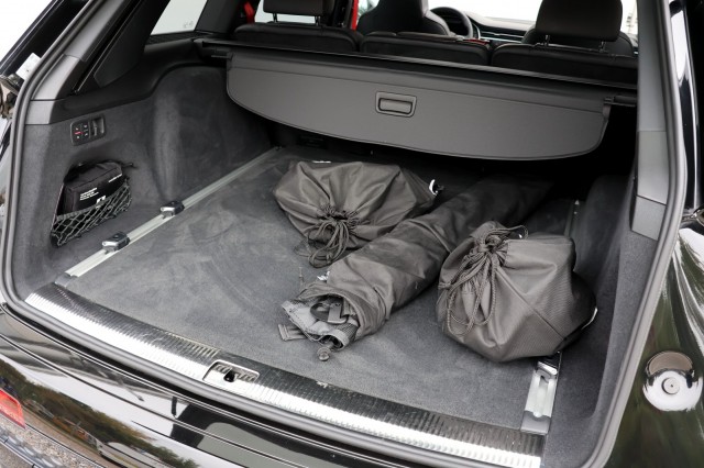 AUDI Q7 60 TFSIe Quattro Pro Line S Competition - 456 pk, Autobedrijf Ploemen Meerssen BV, Meerssen