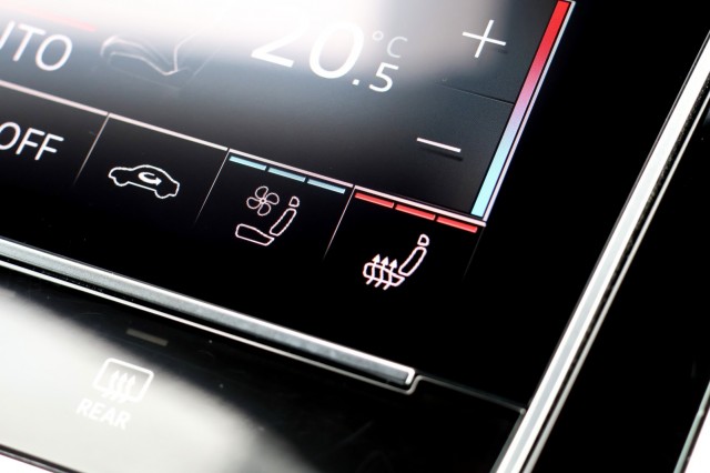 AUDI Q7 60 TFSIe Quattro Pro Line S Competition - 456 pk, Autobedrijf Ploemen Meerssen BV, Meerssen