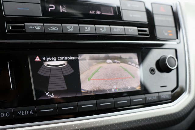 VOLKSWAGEN UP 1.0 BMT High Up! Automaat - 75 pk **Unieke KM / 1e eig / Camera, Autobedrijf Ploemen Meerssen BV, Meerssen