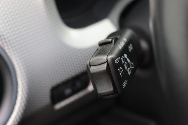 VOLKSWAGEN UP 1.0 BMT High Up! Automaat - 75 pk **Unieke KM / 1e eig / Camera, Autobedrijf Ploemen Meerssen BV, Meerssen