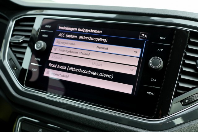 VOLKSWAGEN T-ROC 1.5 TSI DSG Sport - 150 pk **Virtual / 1e eig / NAP / Led , Autobedrijf Ploemen Meerssen BV, Meerssen