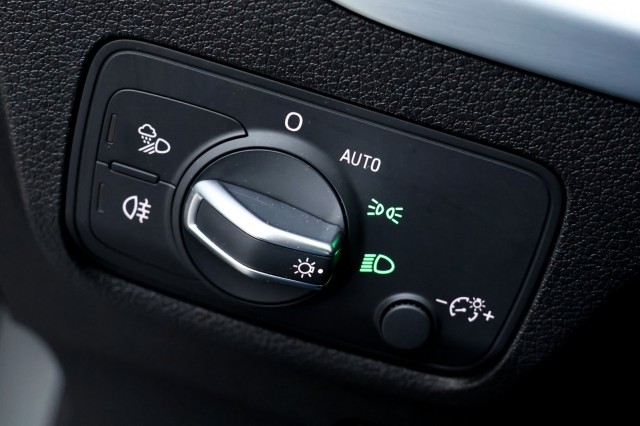 AUDI Q2 30 TFSI Sport Pro line - 116 pk **Led / Trekhaak / Navi / Cruise, Autobedrijf Ploemen Meerssen BV, Meerssen