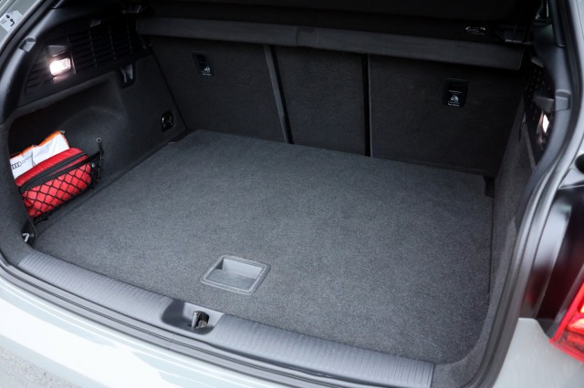 AUDI Q2 30 TFSI Sport Pro line - 116 pk **Led / Trekhaak / Navi / Cruise, Autobedrijf Ploemen Meerssen BV, Meerssen