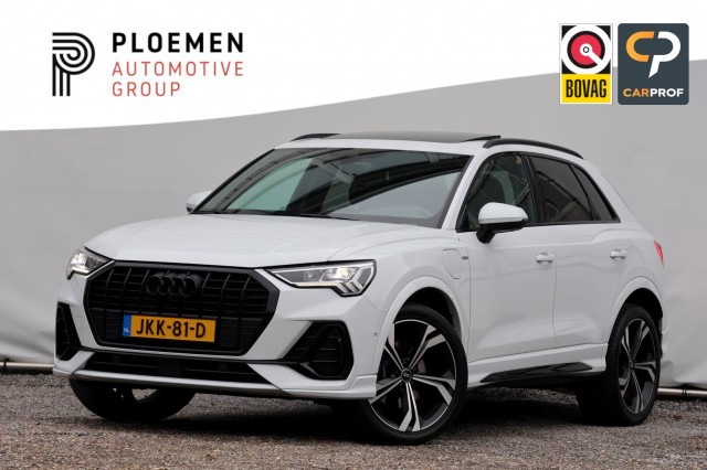AUDI Q3 45 TFSI e S-Line - 245 pk **Pano / Trekhaak / Sonos / Carbon, Autobedrijf Ploemen Meerssen BV, Meerssen