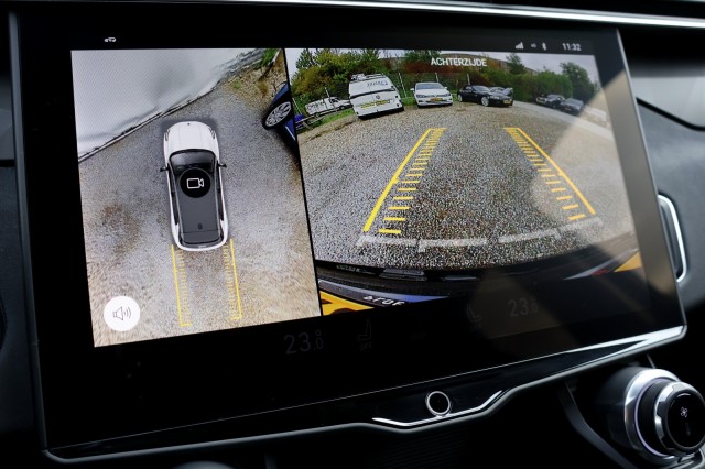 LYNK EN CO 01 1.5 Plug-in Hybrid - 261 pk **Pano / 360 camera / Memory stoel, Autobedrijf Ploemen Meerssen BV, Meerssen