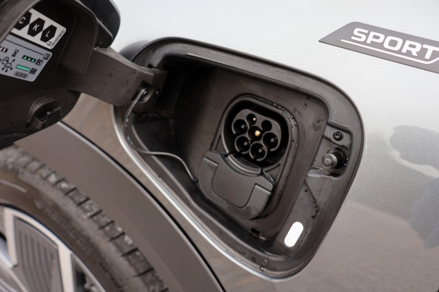 SKODA KODIAQ 1.5 TSI PHEV Sportline Business - 204 pk **Trekhaak / DCC, Autobedrijf Ploemen Meerssen BV, Meerssen