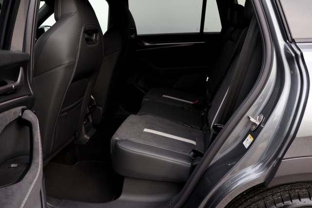 SKODA KODIAQ 1.5 TSI PHEV Sportline Business - 204 pk **Trekhaak / DCC, Autobedrijf Ploemen Meerssen BV, Meerssen