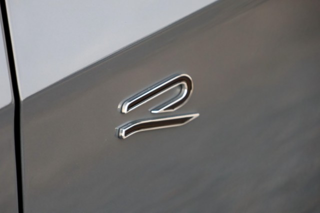 VOLKSWAGEN GOLF 1.5 eTSI R-Line Edition - 150 pk **Camera / Keyless / 18 inch, Autobedrijf Ploemen Meerssen BV, Meerssen