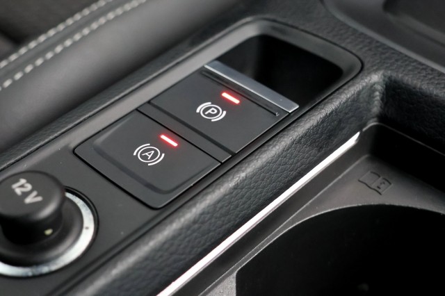 AUDI Q3 45 TFSI e S-Line - 245 pk **Sonos / Trekhaak / Ambiance , Autobedrijf Ploemen Meerssen BV, Meerssen