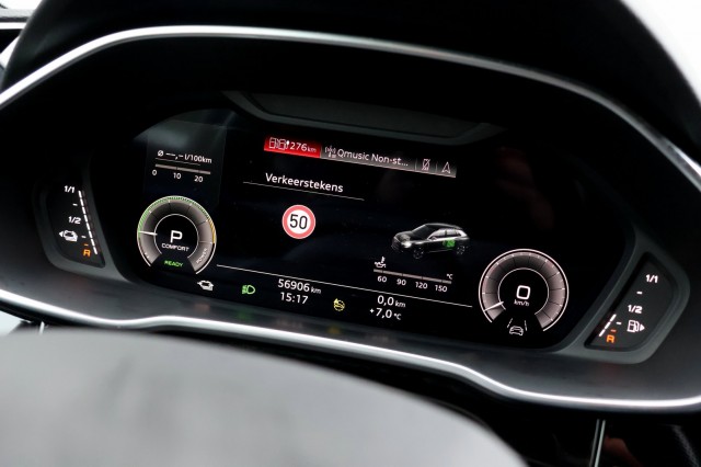 AUDI Q3 45 TFSI e S-Line - 245 pk **Sonos / Trekhaak / Ambiance , Autobedrijf Ploemen Meerssen BV, Meerssen