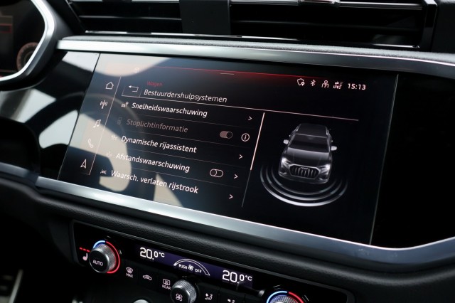 AUDI Q3 45 TFSI e S-Line - 245 pk **Sonos / Trekhaak / Ambiance , Autobedrijf Ploemen Meerssen BV, Meerssen