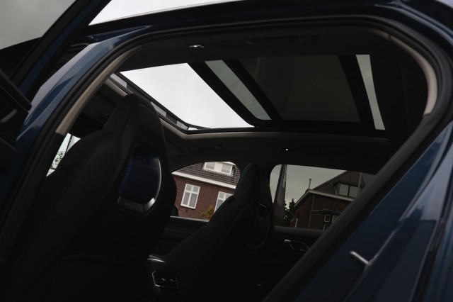 LYNK EN CO 01 1.5 Plug-in Hybrid - 261 pk **Pano / 360 camera / Memory stoel, Autobedrijf Ploemen Meerssen BV, Meerssen