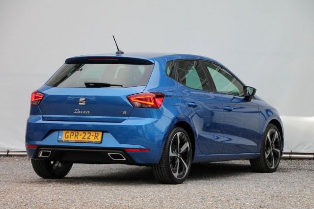 SEAT IBIZA 1.0 EcoTSI FR Business Connect - 110 pk **ACC / Camera / Full Link, Autobedrijf Ploemen Meerssen BV, Meerssen
