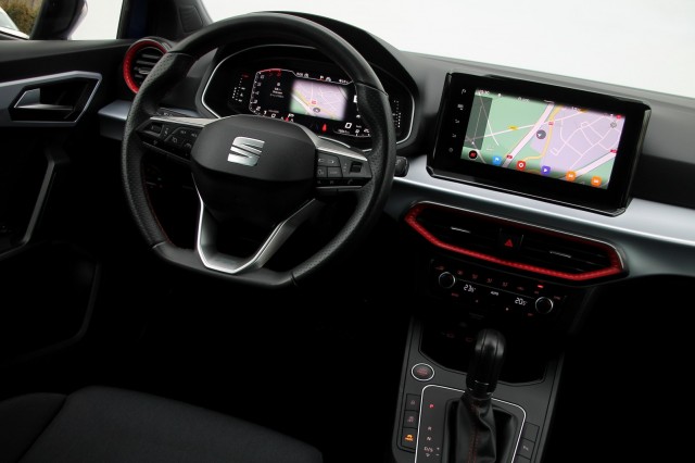 SEAT IBIZA 1.0 EcoTSI FR Business Connect - 110 pk **ACC / Camera / Full Link, Autobedrijf Ploemen Meerssen BV, Meerssen