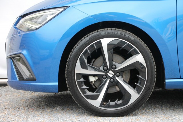 SEAT IBIZA 1.0 EcoTSI FR Business Connect - 110 pk **ACC / Camera / Full Link, Autobedrijf Ploemen Meerssen BV, Meerssen