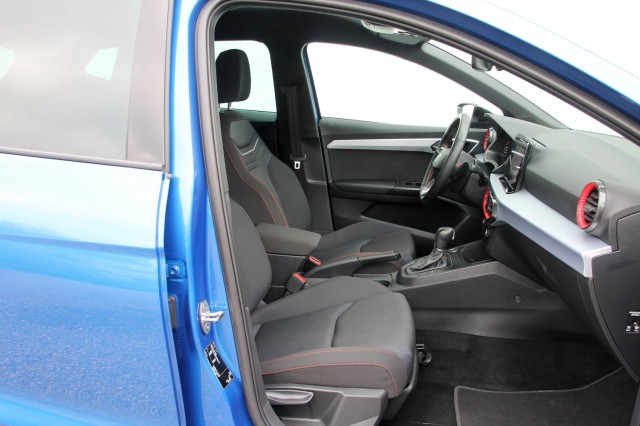 SEAT IBIZA 1.0 EcoTSI FR Business Connect - 110 pk **ACC / Camera / Full Link, Autobedrijf Ploemen Meerssen BV, Meerssen