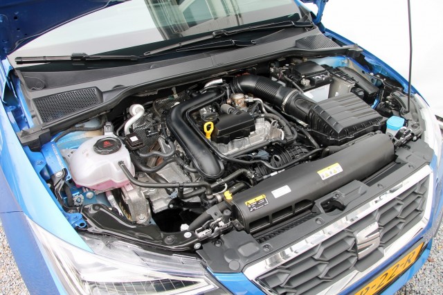 SEAT IBIZA 1.0 EcoTSI FR Business Connect - 110 pk **ACC / Camera / Full Link, Autobedrijf Ploemen Meerssen BV, Meerssen