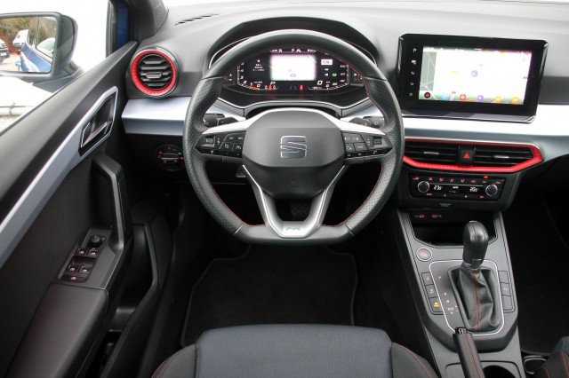 SEAT IBIZA 1.0 EcoTSI FR Business Connect - 110 pk **ACC / Camera / Full Link, Autobedrijf Ploemen Meerssen BV, Meerssen