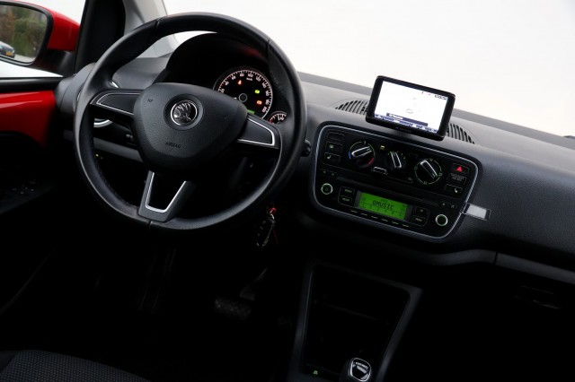 SKODA CITIGO 1.0 Automaat Elegance - 60 pk **NAP / Airco / Navi / PDC, Autobedrijf Ploemen Meerssen BV, Meerssen