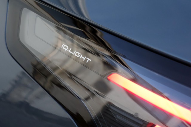 VOLKSWAGEN TIGUAN 1.5 eHybrid R-Line Edition - 272 pk **Pano / Trekhaak / 5j garantie, Autobedrijf Ploemen Meerssen BV, Meerssen