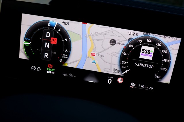 VOLKSWAGEN TIGUAN 1.5 eHybrid R-Line Edition - 272 pk **Pano / Trekhaak / 5j garantie, Autobedrijf Ploemen Meerssen BV, Meerssen