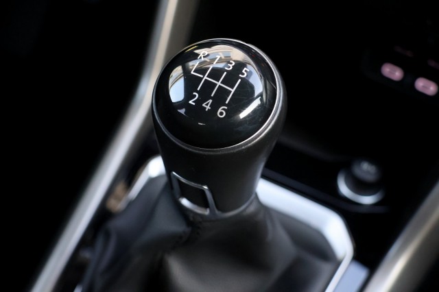 VOLKSWAGEN T-ROC 1.0 TSI Style - 110 pk , Autobedrijf Ploemen Meerssen BV, Meerssen