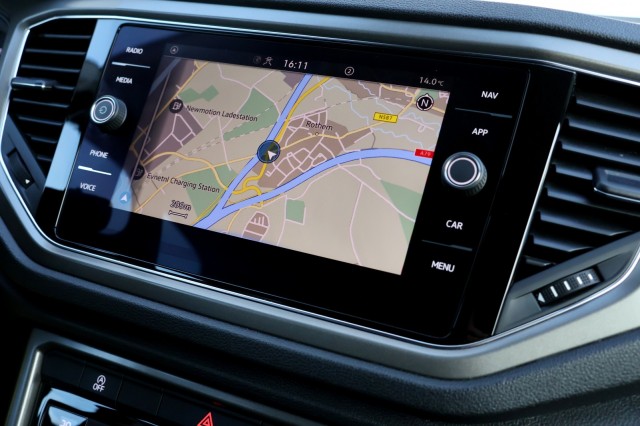 VOLKSWAGEN T-ROC 1.0 TSI Style - 110 pk , Autobedrijf Ploemen Meerssen BV, Meerssen