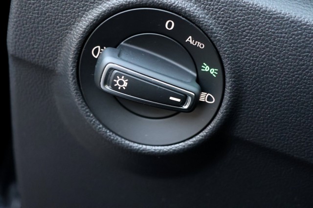 VOLKSWAGEN T-ROC 1.0 TSI Style - 110 pk , Autobedrijf Ploemen Meerssen BV, Meerssen