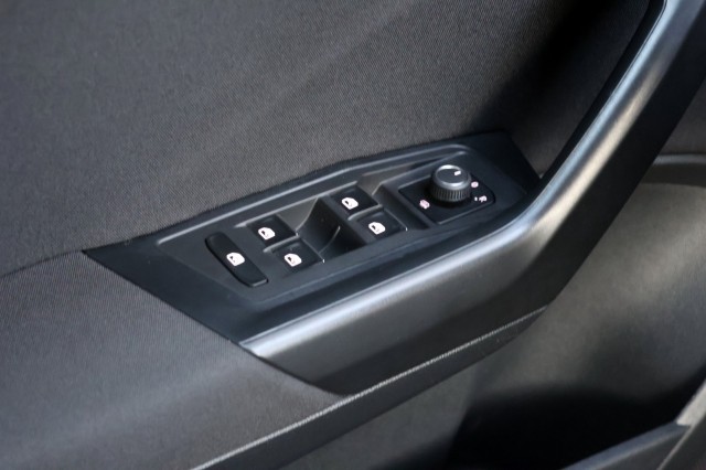 VOLKSWAGEN T-ROC 1.0 TSI Style - 110 pk , Autobedrijf Ploemen Meerssen BV, Meerssen