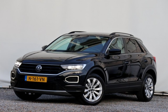 VOLKSWAGEN T-ROC 1.0 TSI Style - 110 pk , Autobedrijf Ploemen Meerssen BV, Meerssen