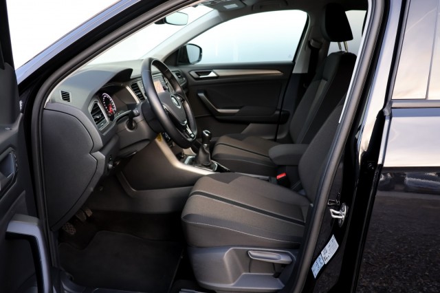 VOLKSWAGEN T-ROC 1.0 TSI Style - 110 pk , Autobedrijf Ploemen Meerssen BV, Meerssen