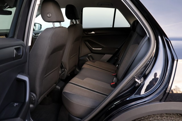 VOLKSWAGEN T-ROC 1.0 TSI Style - 110 pk , Autobedrijf Ploemen Meerssen BV, Meerssen