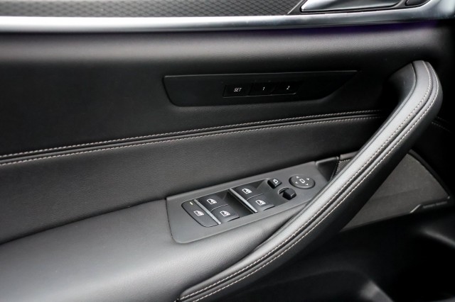 BMW 5-SERIE Touring 530e M-Sport - 292 pk **Pano / Trekh / Head up / Harman Kardon , Autobedrijf Ploemen Meerssen BV, Meerssen