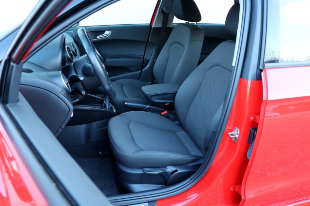 AUDI A1 Sportback 1.0 TFSI Adrenalin - 95 pk **S-Line ex / Navi / PDC, Autobedrijf Ploemen Meerssen BV, Meerssen