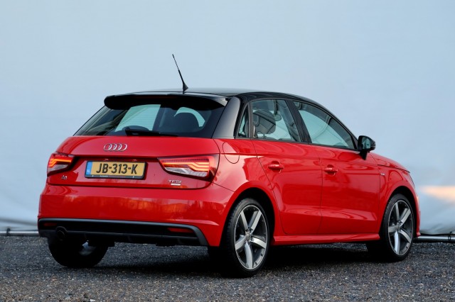 AUDI A1 Sportback 1.0 TFSI Adrenalin - 95 pk **S-Line ex / Navi / PDC, Autobedrijf Ploemen Meerssen BV, Meerssen