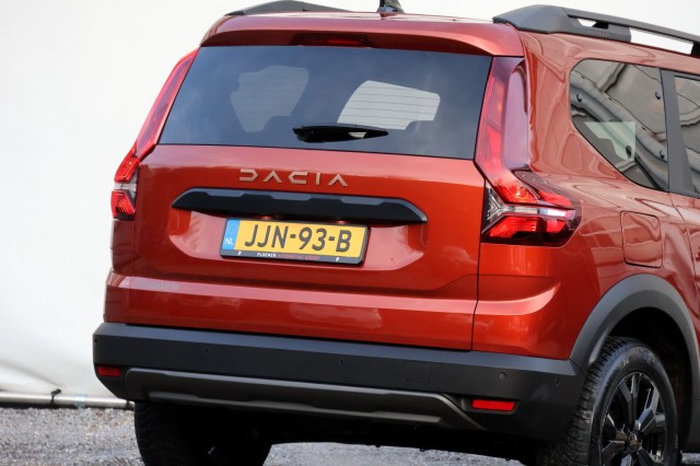 DACIA JOGGER 1.0 TCE 110 Extreme 7p - 110 pk **Camera / Led / Navi, Autobedrijf Ploemen Meerssen BV, Meerssen